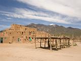 Taos Pueblo : New Mexico